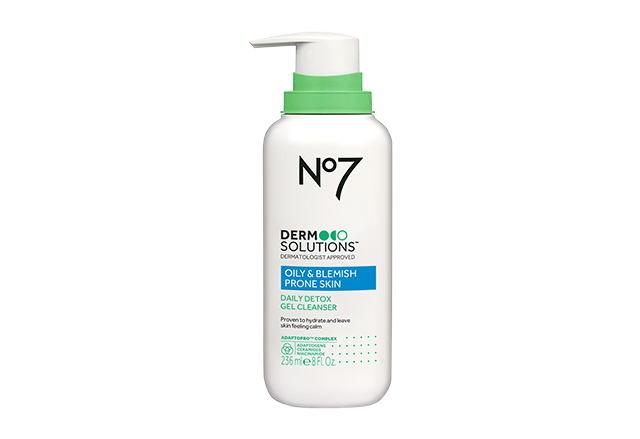 No7 DERM SOLUTIONS™ Daily Detox Gel Cleanser – rens for fet og uren hud